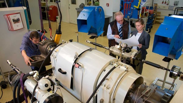 Centro de ensayos para aplicaciones ferroviarias, validación y reacondicionamiento de rodamientos