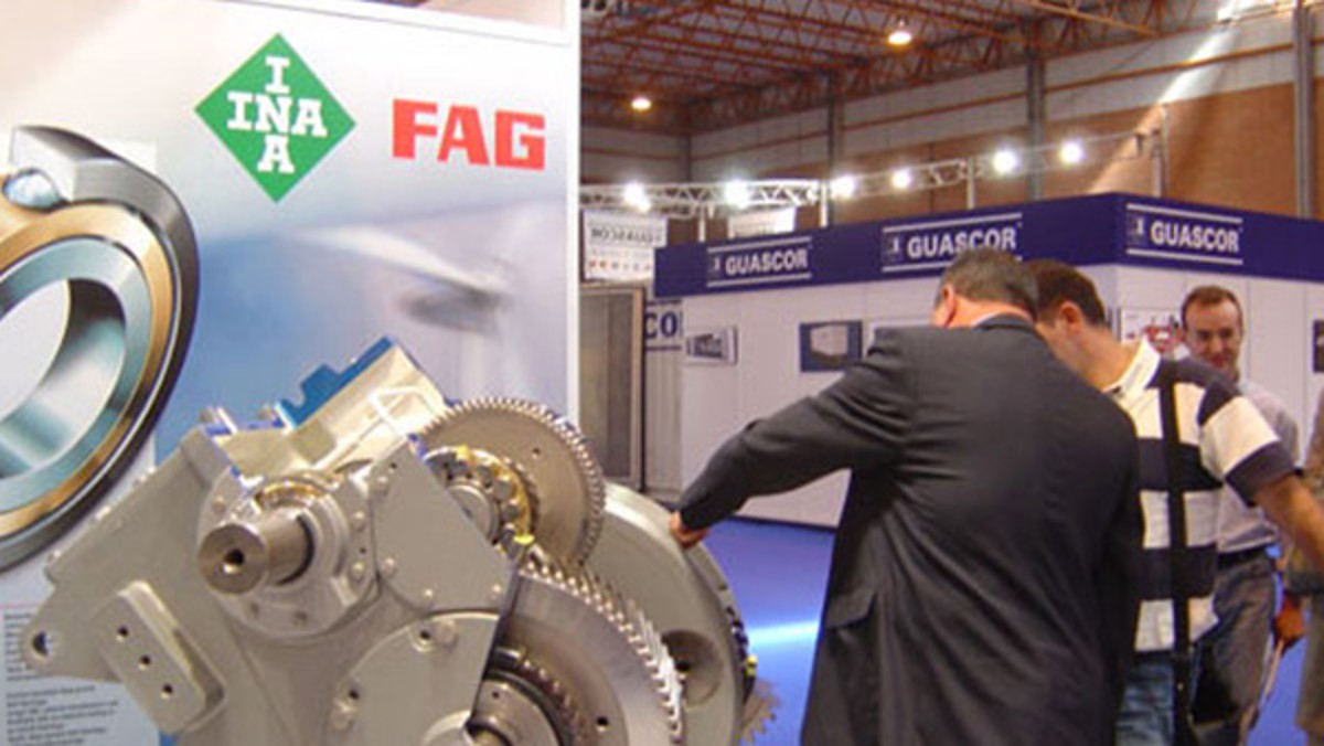 Primera participación de INA y FAG en la feria de energía eólica, PowerExpo, en Zaragoza.